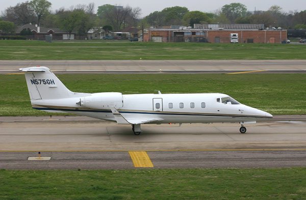 Learjet 60