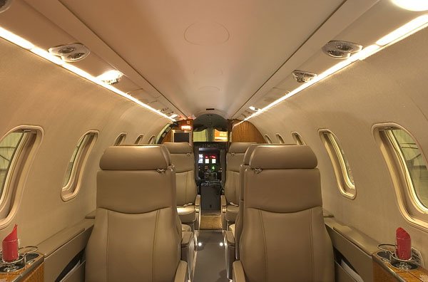 Learjet 60